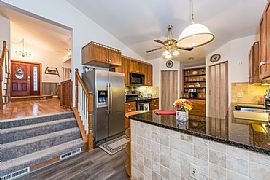 3518 120th Pl, Pleasant Prairie, Wi 53158 in Pleasant Prairie, WI (Photo 6 of 10)