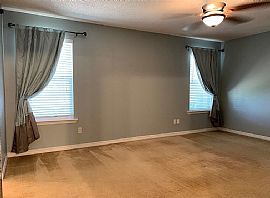 300 N Hickory St, Foley, Al 36535 in Foley, AL (Photo 6 of 12)