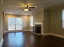 1502 Fairway Dr Se, Decatur, Al 35601 in Decatur, AL (Photo 4 of 12)