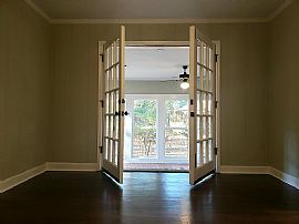 1502 Fairway Dr Se, Decatur, Al 35601 in Decatur, AL (Photo 6 of 12)