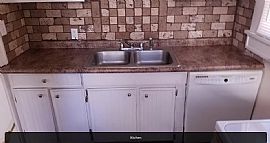 129 Wedgewood Dr, Greenville, Sc 29609 in Greenville, SC (Photo 4 of 10)