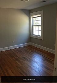 129 Wedgewood Dr, Greenville, Sc 29609 in Greenville, SC (Photo 7 of 10)