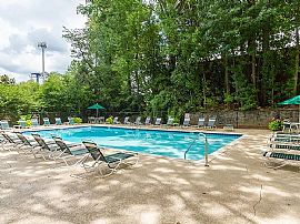 1101 Collier Rd Nw Apt A7, Atlanta, Ga in Atlanta, GA (Photo 10 of 11)