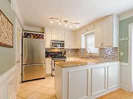 1101 Collier Rd Nw Apt A7, Atlanta, Ga in Atlanta, GA (Photo 3 of 11)