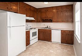 1135 Oak Shadow Cir Ne, Birmingham, Al 35215 in Birmingham, AL (Photo 11 of 12)