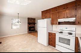 1135 Oak Shadow Cir Ne, Birmingham, Al 35215 in Birmingham, AL (Photo 5 of 12)