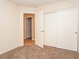 3725 Saint Charles Ct, North Las Vegas, Nv 89031 in North Las Vegas, NV (Photo 11 of 12)