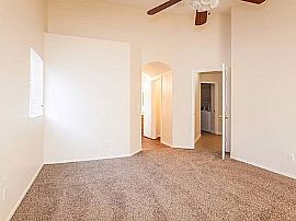 3725 Saint Charles Ct, North Las Vegas, Nv 89031 in North Las Vegas, NV (Photo 7 of 12)