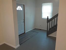 1113 28th St, Huntington, Wv 25705 in Huntington, WV (Photo 3 of 12)