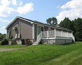 Beautiful 3 Bedrooms. 16 Newmarker Rd, Vernon, Ct 06066 in Vernon, CT (Photo 2 of 10)