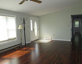 Beautiful 3 Bedrooms. 16 Newmarker Rd, Vernon, Ct 06066 in Vernon, CT (Photo 3 of 10)