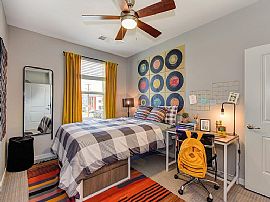 Student Housing  in Sacramento, CA (Photo 2 of 9)