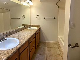 835 N Granite Reef Rd Unit 22, Scottsdale, Az 85257 in Scottsdale, AZ (Photo 4 of 4)