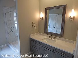 2361 Acton Park Cir, Birmingham, Al 35243 in Birmingham, AL (Photo 7 of 11)