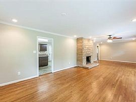 1648 Dobbs Ln, Vestavia Hills, Al 35216 in Vestavia Hills, AL (Photo 3 of 12)