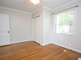 2010 Princeton Blvd Sw, Huntsville, Al 35801 in Huntsville, AL (Photo 10 of 12)