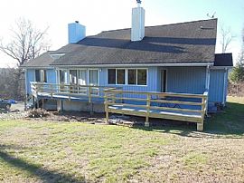 1127 Andrew Mountain Rd, Naugatuck, Ct 06770 in Naugatuck, CT