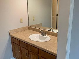 13616 Clay Ct Se, Huntsville, Al 35803 in Huntsville, AL (Photo 7 of 9)