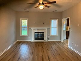 13616 Clay Ct Se, Huntsville, Al 35803 in Huntsville, AL (Photo 8 of 9)