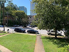 971 Piedmont Ave Ne Apt 1, Atlanta, Ga in Atlanta, GA (Photo 9 of 11)