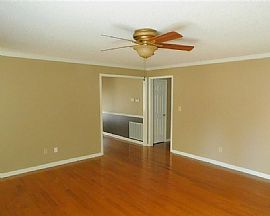 104 Loneoak Dr, Harvest, Al 35749 in Harvest, AL (Photo 4 of 12)