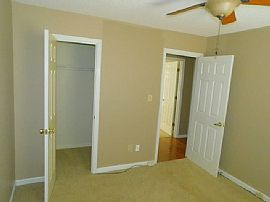 104 Loneoak Dr, Harvest, Al 35749 in Harvest, AL (Photo 7 of 12)