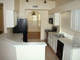 9481 S Ash Ave, Tempe, Az 85284 in Tempe, AZ (Photo 2 of 3)