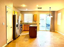 9771 Ridgebluff Ave, Las Vegas, Nv 89148 in Las Vegas, NV (Photo 2 of 6)