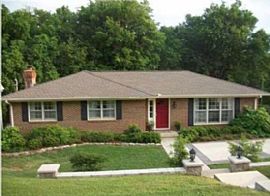 2108 Shades Crest Rd Se, Huntsville, Al 35801 in Huntsville, AL