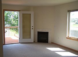 6105 White Pine Way, Fitchburg, Wi 53719 in Fitchburg, WI (Photo 2 of 11)