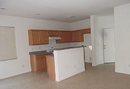 7929 Duneville St, Las Vegas, Nv 89139 in Las Vegas, NV (Photo 3 of 12)