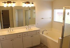 298 Ladies Tee Ct, Las Vegas, Nv 89148 in Las Vegas, NV (Photo 10 of 11)