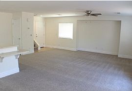 298 Ladies Tee Ct, Las Vegas, Nv 89148 in Las Vegas, NV (Photo 5 of 11)