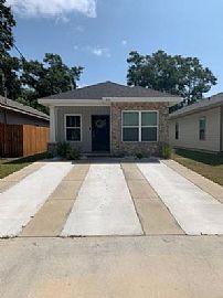 214 S J St, Pensacola, Fl 32502 in Pensacola, FL