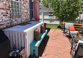 3 Bd1 Ba in Denver, CO (Photo 5 of 7)