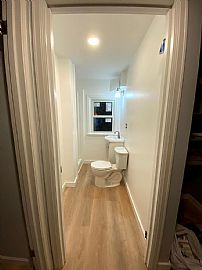 52 Hayden Pkwy, S Burlington, Vt 05403 in South Burlington, VT (Photo 6 of 8)