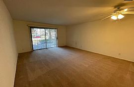 66 Lemon Grv, Irvine, Ca Rent 800 Deposit 800 Total 1600 in Irvine, CA (Photo 3 of 6)