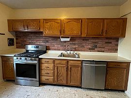 8463 Imperial Dr, Laurel, Md 20708 in Laurel, MD (Photo 2 of 7)