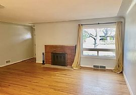 3 Bedroom Apartment in Wheat Ridge, CO (Photo 4 of 11)