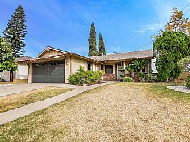 Charming 4 Bedroom Home in Monterey Park, CA