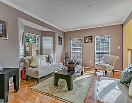 Great 4 Bedroom House. 7303 Gambier Dr, Upper Marlboro, Md 2077 in Upper Marlboro, MD (Photo 6 of 12)