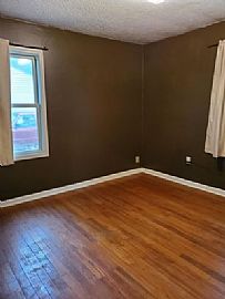 Rent Is $500 and Deposit Is Also $500 in Manhattan, KS (Photo 7 of 8)