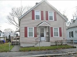 51 Chaplin St, Pawtucket, Ri 02861 in Pawtucket, RI