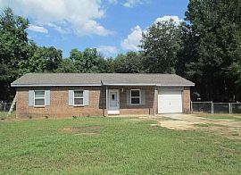 4216 W Avenida De Golf, Pace, Fl 32571 in Pace, FL