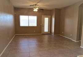 3567 S Joshua Tree Ln, Gilbert, Az 85297 in Gilbert, AZ (Photo 5 of 12)