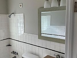 203 Treymore Ave Nw, Huntsville, Al 35811 in Huntsville, AL (Photo 3 of 10)