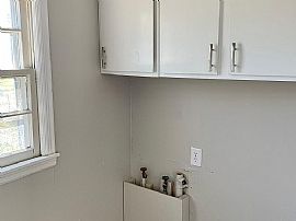 203 Treymore Ave Nw, Huntsville, Al 35811 in Huntsville, AL (Photo 6 of 10)