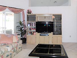 2710 Augusta Dr, Homestead, Fl 33035 in Homestead, FL (Photo 8 of 12)