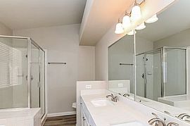 Lovely House. 922 Wagon Train Dr, Henderson, Nv 89002 in Henderson, NV (Photo 7 of 9)