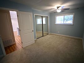 357 S School St, Fairhope, Al 36532 in Fairhope, AL (Photo 10 of 12)